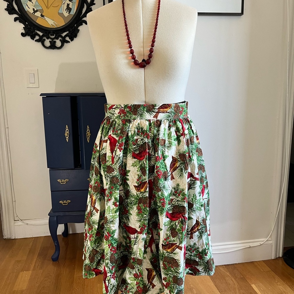 Cotton circle skirt in holiday winter novelty print birds